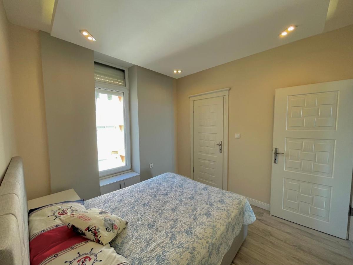 Sa Apartments! Beachfront Apartment With Sea View & Pool Alanya Exterior photo