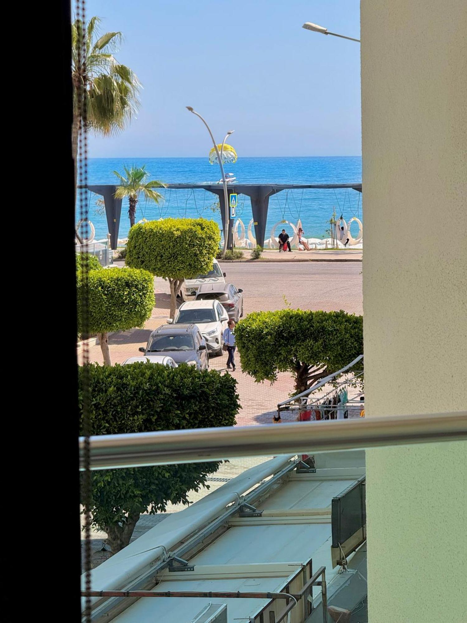 Sa Apartments! Beachfront Apartment With Sea View & Pool Alanya Exterior photo