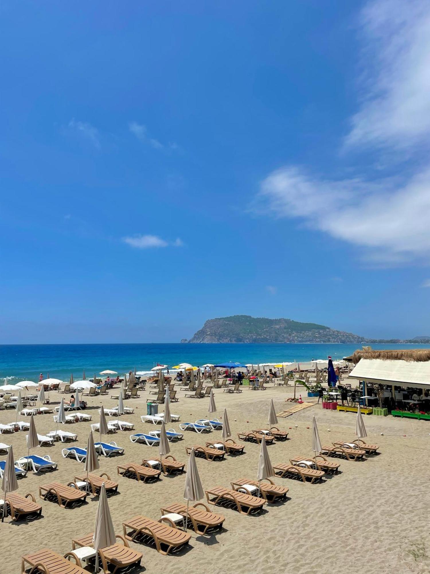 Sa Apartments! Beachfront Apartment With Sea View & Pool Alanya Exterior photo